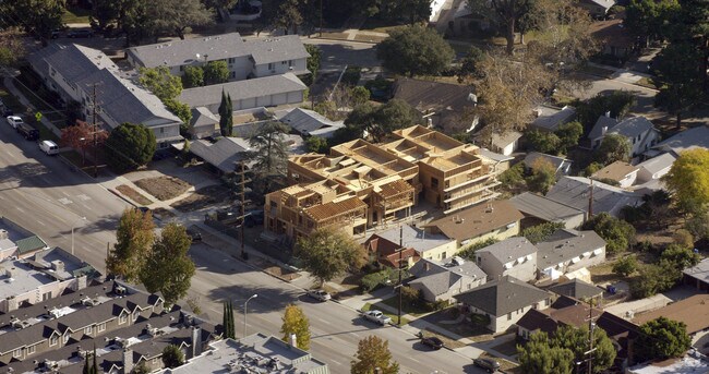 Foto aérea - Montrose Villas