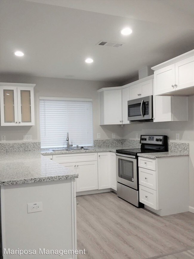 Building Photo - 7673 Windbridge Dr