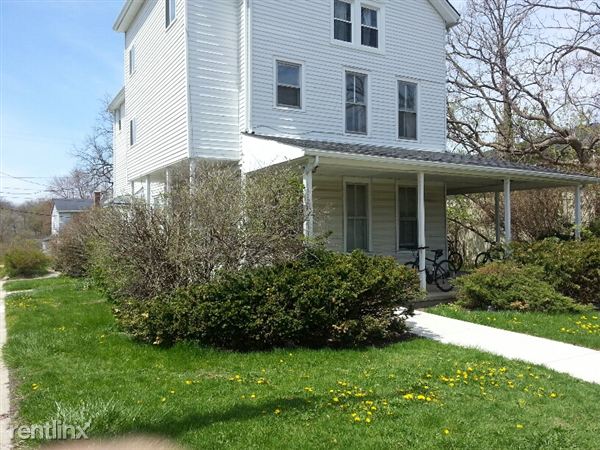 Building Photo - 110 W Kingsley St