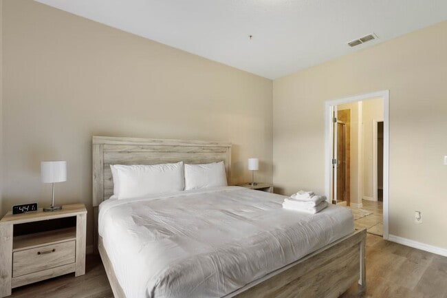 Foto del edificio - 2847 Oakwater Dr