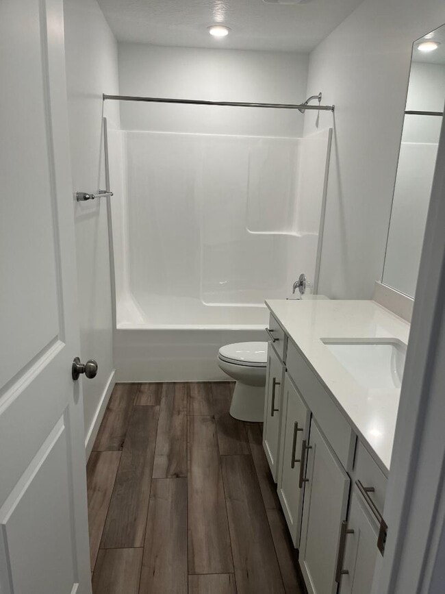 Foto del edificio - 2384 Canal Vw Ln