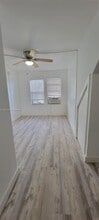 Building Photo - 26 SE 13th Terrace
