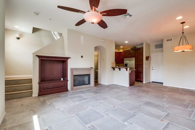 Building Photo - 2174 Desert Hare Ct