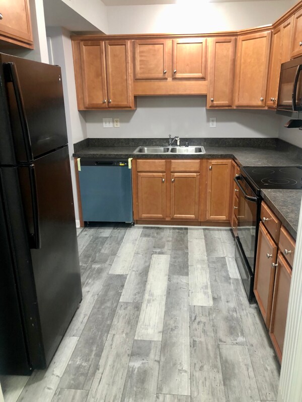 Building Photo - 8828 Moody Rd