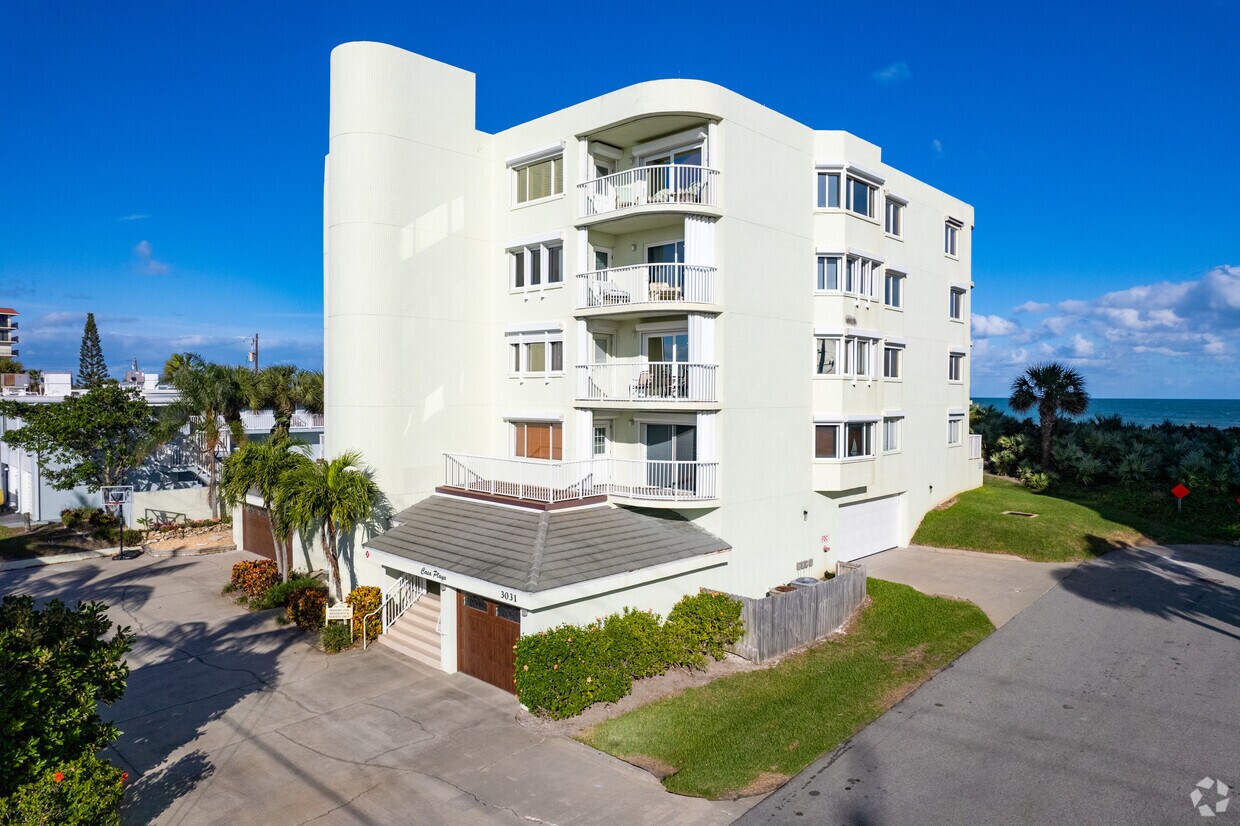 Casa Playa Apartments Apartments in Cocoa Beach, FL