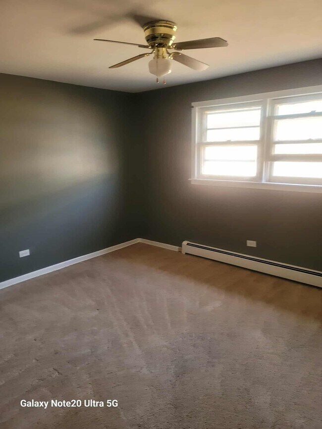 Building Photo - 289 Yates Ave