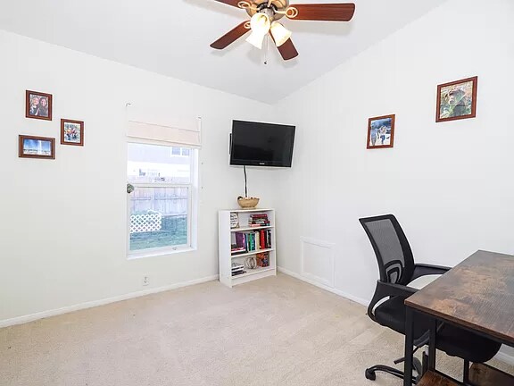 Foto del edificio - 1465 W 78th Cir