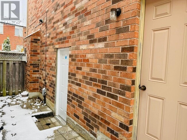 Building Photo - 89 Delbert Cir