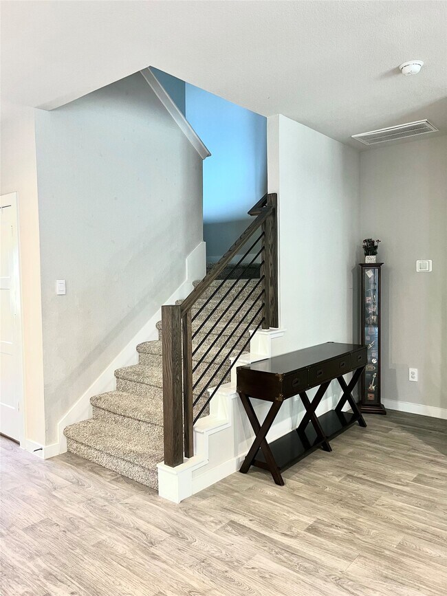 Foto del edificio - 14233 Wonder Lake Ln