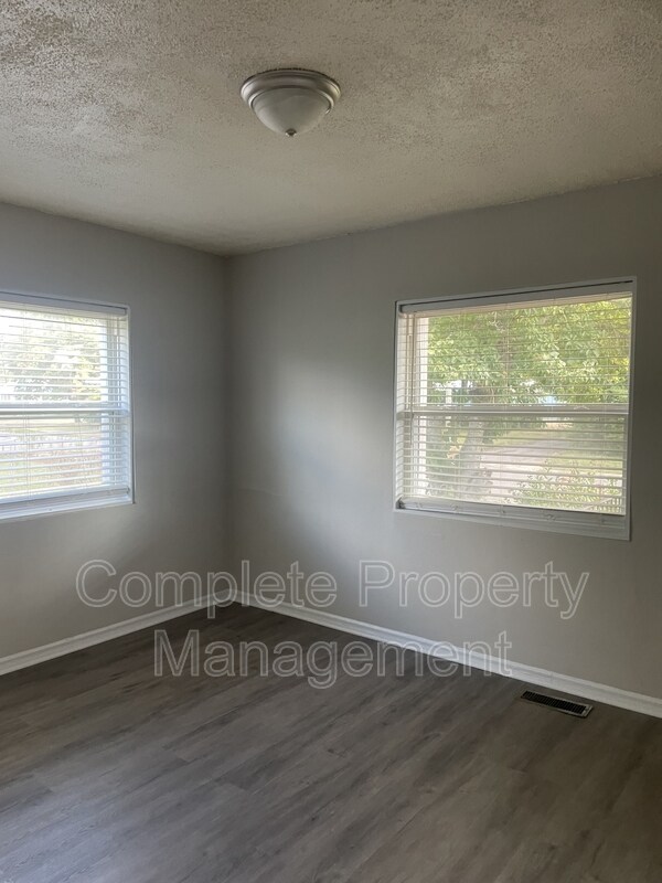 Foto del edificio - 1015 31st St Ensley