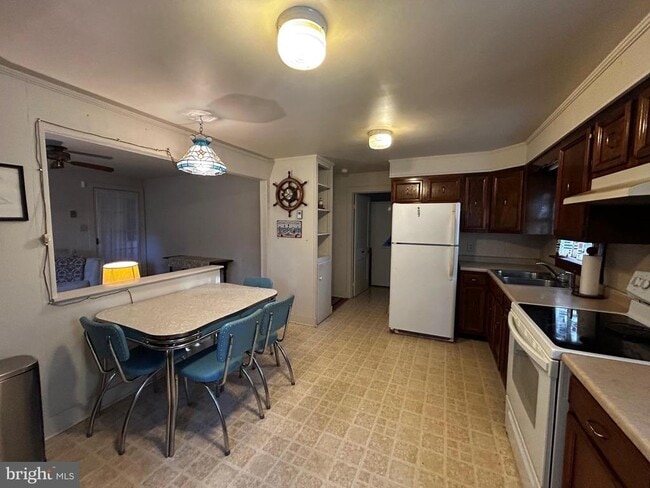 Building Photo - 22597 Pot Pie Rd