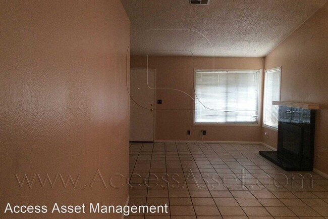 Building Photo - 3 br, 2 bath House - 7182 Bradford St.