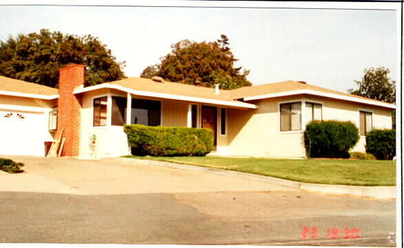 Building Photo - 3155 The Alameda