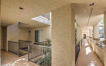 Building Photo - 7163 S Durango Dr