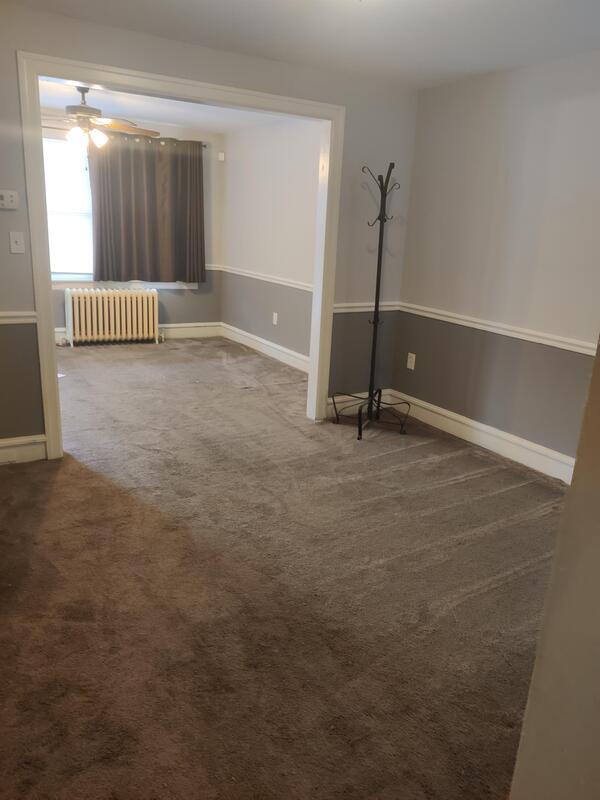 Foto del edificio - 5812 N Woodstock St