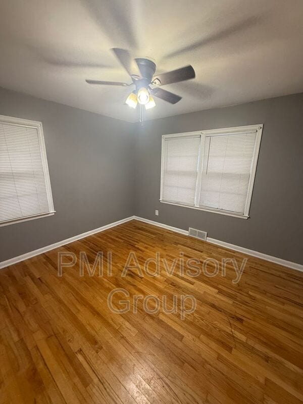 Foto del edificio - 3523 SW 9th St