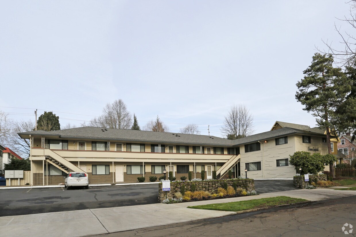 Foto principal - Crown Imperial