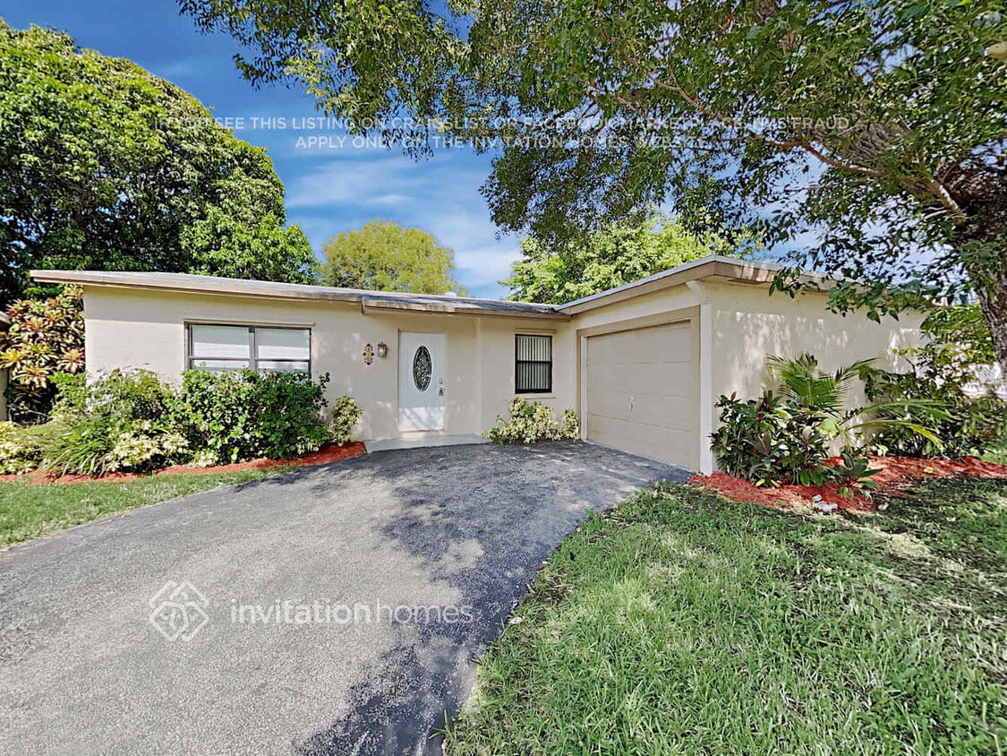 Foto principal - 319 SW 76th Terrace
