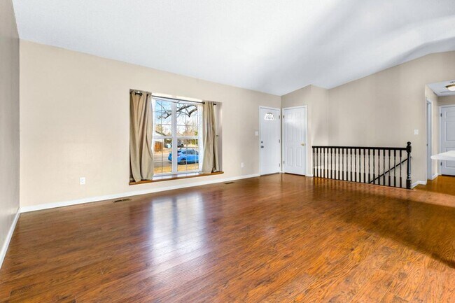 Foto del edificio - 3636 Caribou Dr