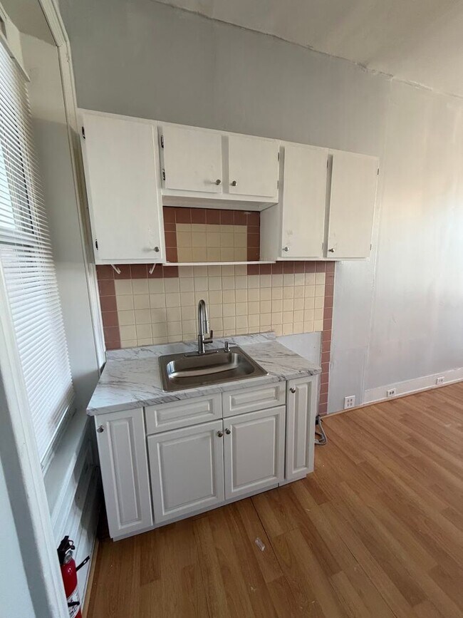 Foto del edificio - 25 S 9th St