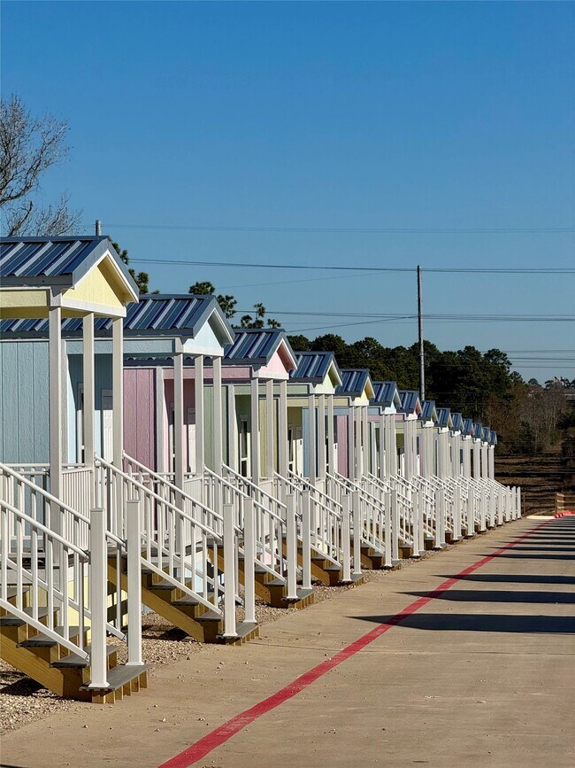 Foto del edificio - 242 Ulrich Ln