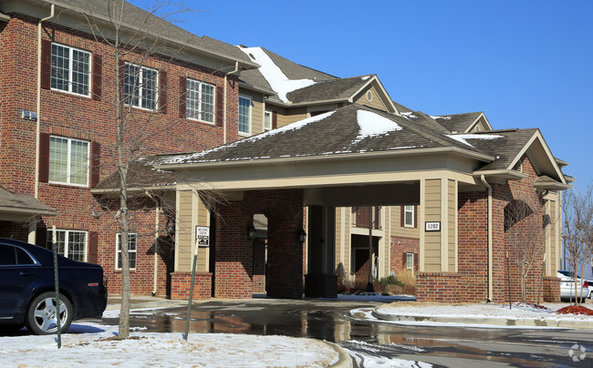 Overhang - River Ridge Apartments