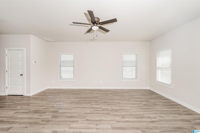 Foto del edificio - 1255 Brookhaven Dr