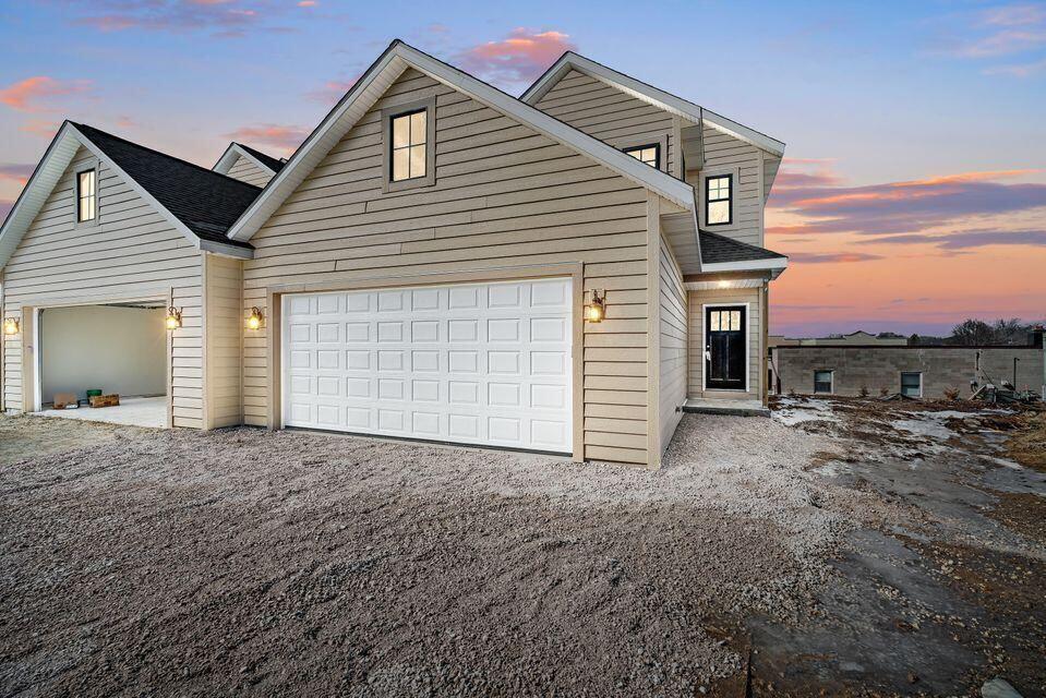 2937 N 186th St, Brookfield, WI 53045 Condo for Rent in Brookfield