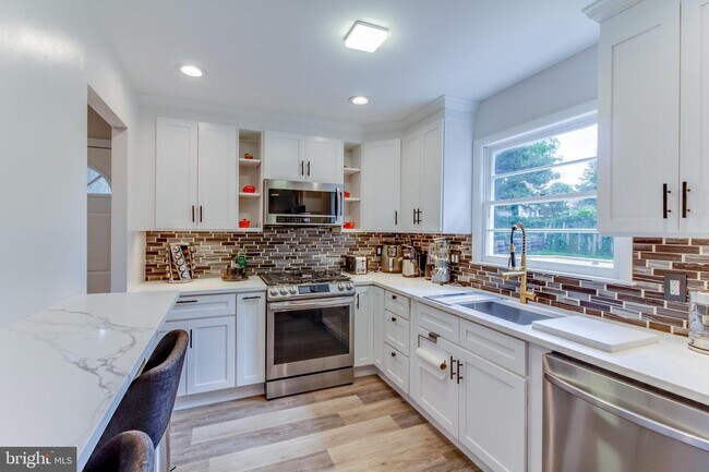 Building Photo - 8407 Berea Ct