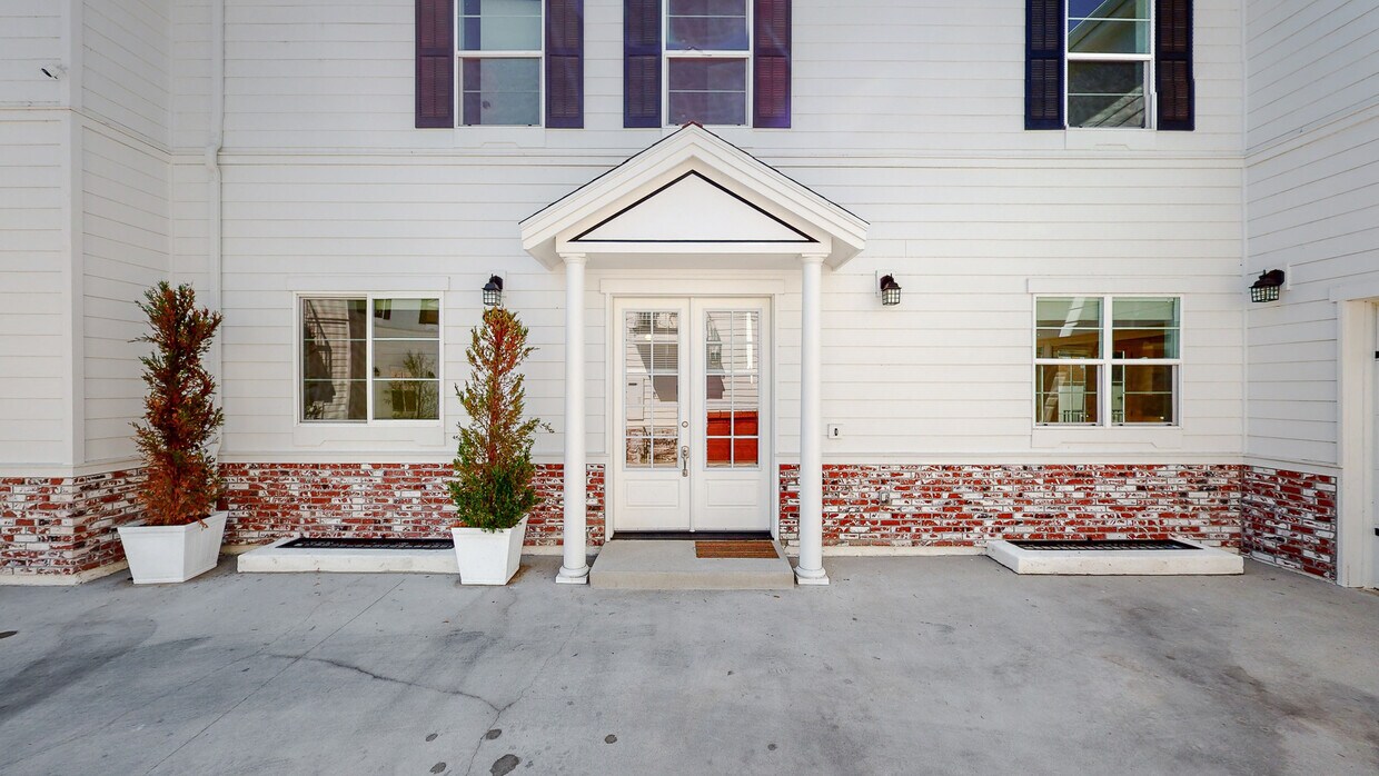 4223 Ince Blvd, Culver City, CA 90232 Townhome Rentals in Culver City