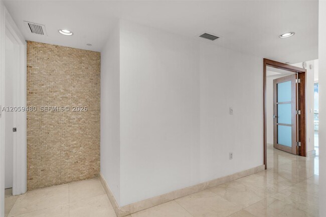 Foto del edificio - 50 Biscayne Blvd