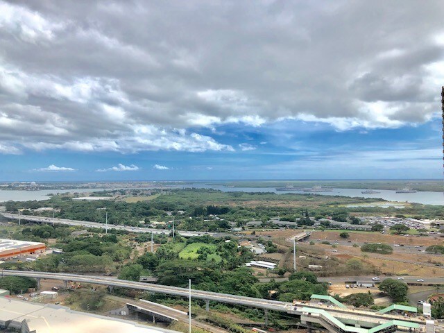 Primary Photo - 1060 Kamehameha Hwy