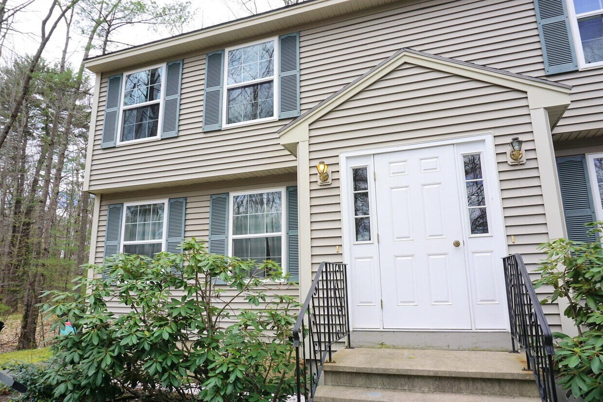 98 Alewive Rd Unit 1, Kennebunk, ME 04043 Apartment for Rent in