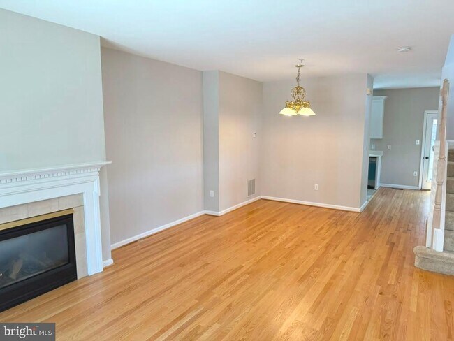 Foto del edificio - 1166 N Vernon St