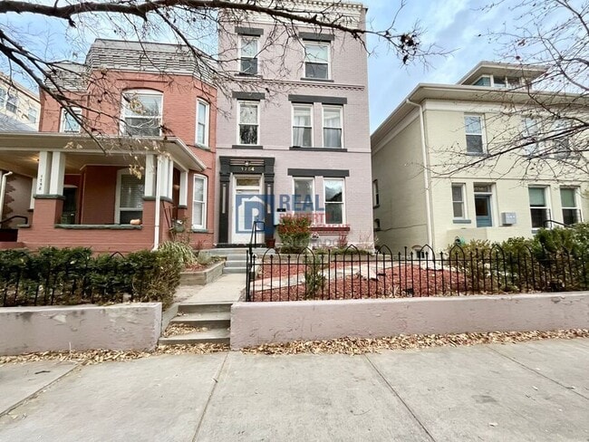 Photo - 1754 N Washington St House