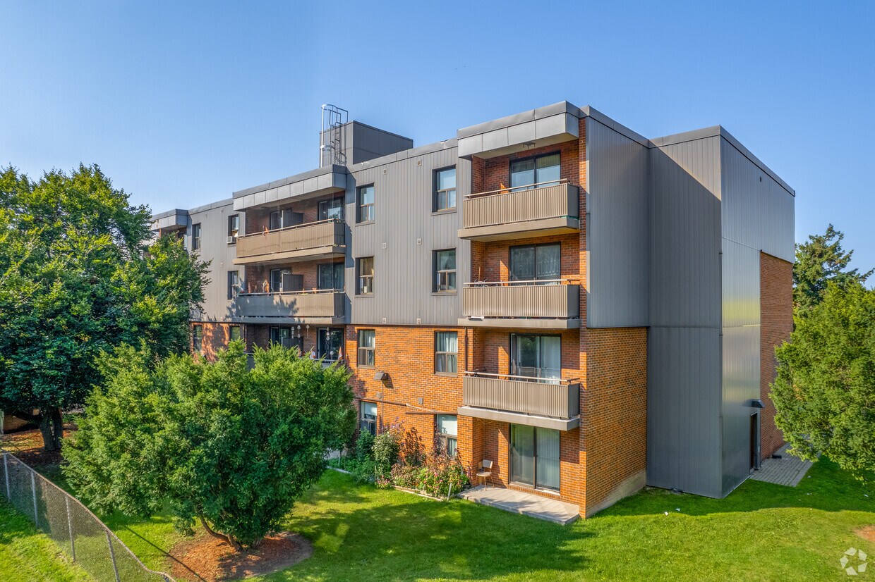Building Photo - Etude Drive Seniors Apartment