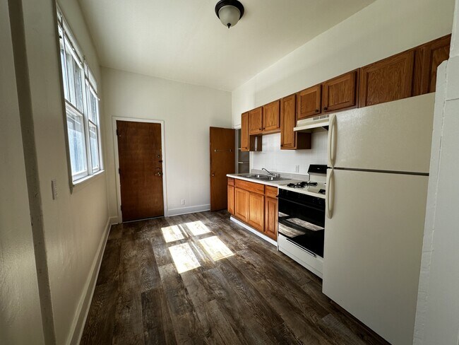 Foto del edificio - 2604 Fremont Ave S