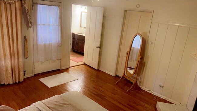 Foto del edificio - 4751 Sunnyslope Ave