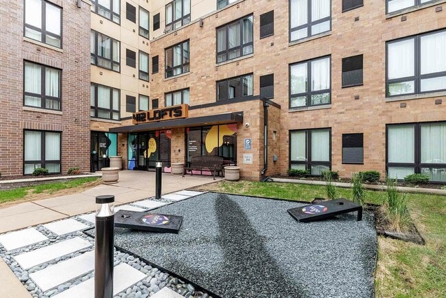 Building Photo - Yugo Minneapolis 412 Lofts