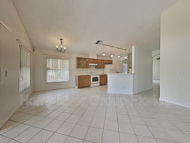 Foto del edificio - 4133 Boca Woods Dr