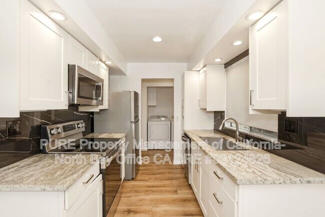 Building Photo - 455 Enterprise Dr