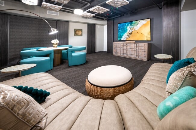 Building Photo - Aspire11