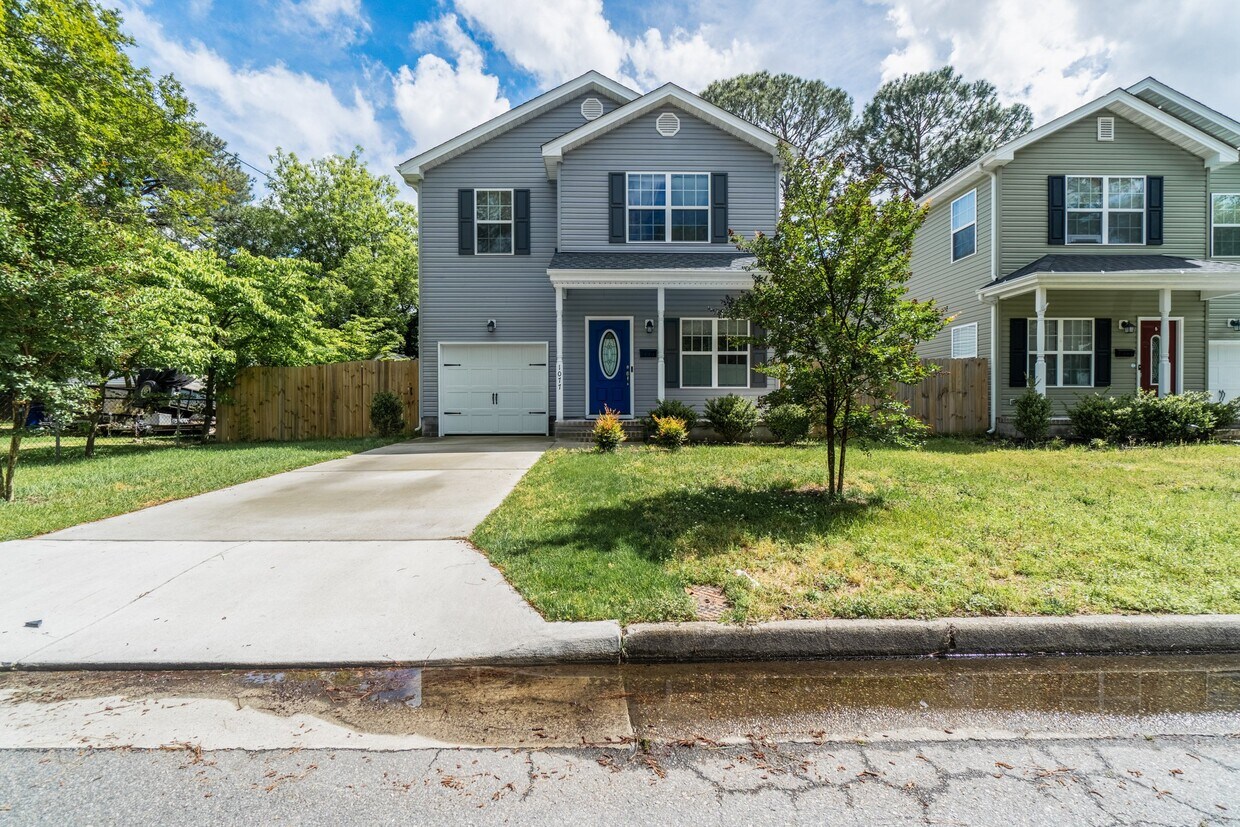 Foto principal - 1077 Green St