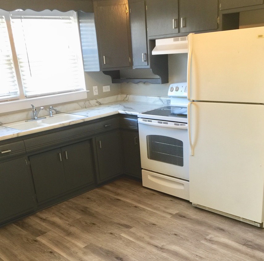 Foto principal - 1217 N La Grange Rd