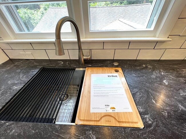 Building Photo - 29 Patton Ave