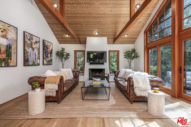 Foto del edificio - 27 Latimer Rd