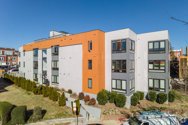 Building Photo - Park Road Apartment Homes