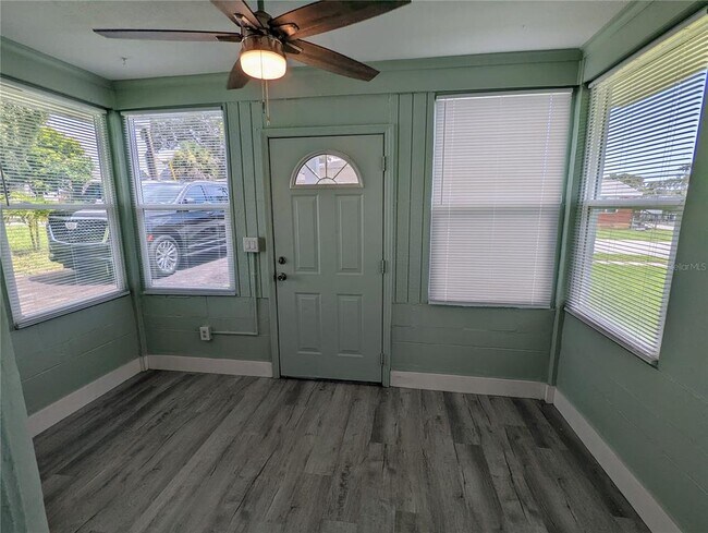 Building Photo - 1404 San Juan Ct