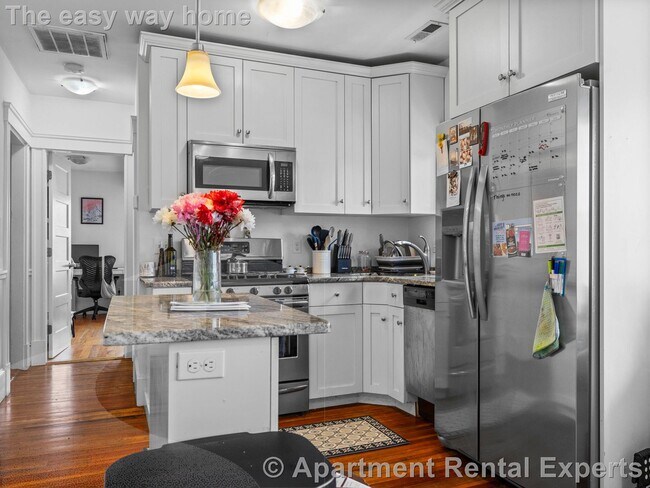 Photo - 78 Bowdoin St Unit #2 Apartment