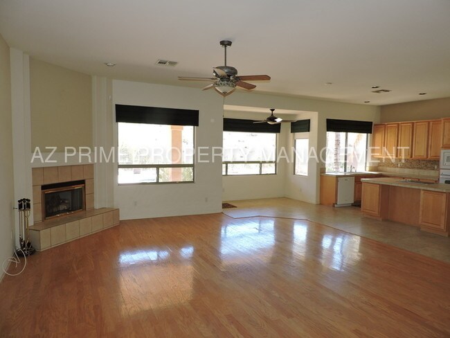 Foto del edificio - 309 W Mountain Sky Ave